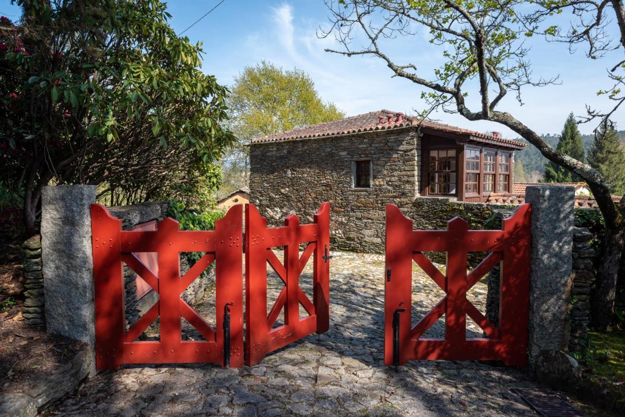 Quinta De Mouraes Casa Dos Rododendros Pensionat Lever Eksteriør billede