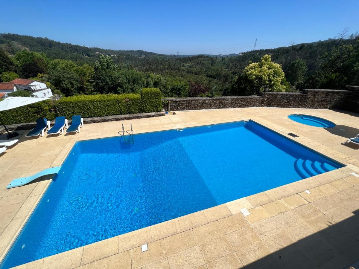 Quinta De Mouraes Casa Dos Rododendros Pensionat Lever Eksteriør billede