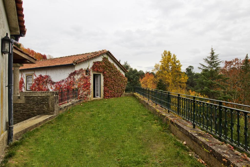 Quinta De Mouraes Casa Dos Rododendros Pensionat Lever Eksteriør billede
